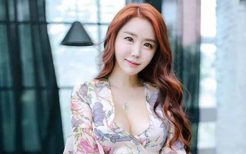 beautiful vietnamese woman in dress